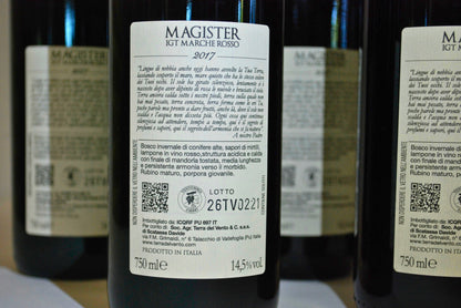 Vino rosso "Magister"